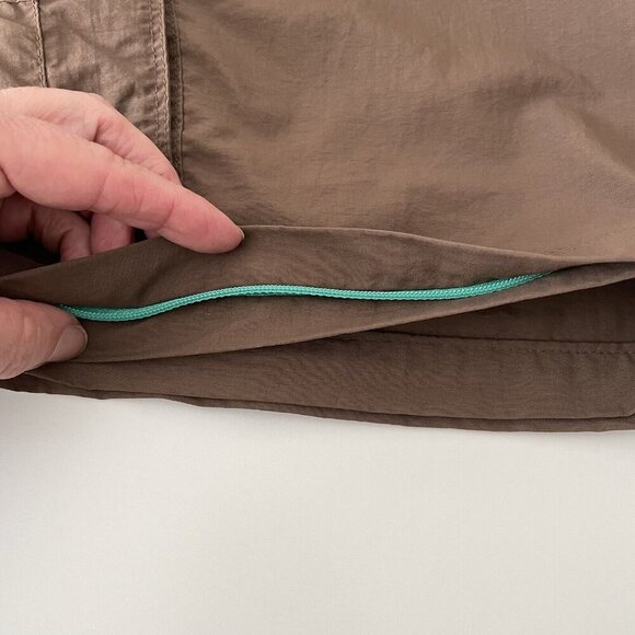 REI Shorts Girls XL (18) Lightweight Cargo Brown Nylon Outdoors Hiking Camping - Picture 12 of 13